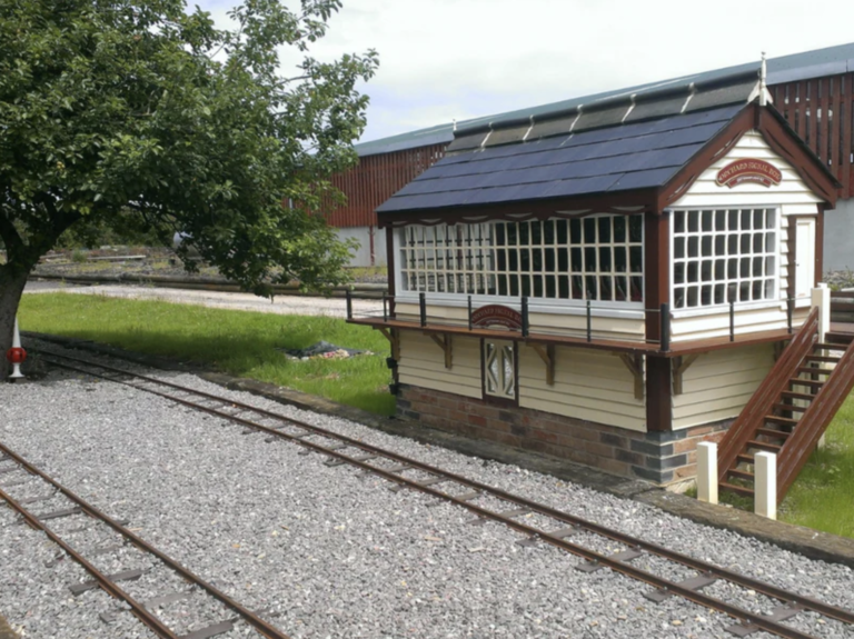 THE STORY BEHIND OUR 10 1/4″ RAILWAY